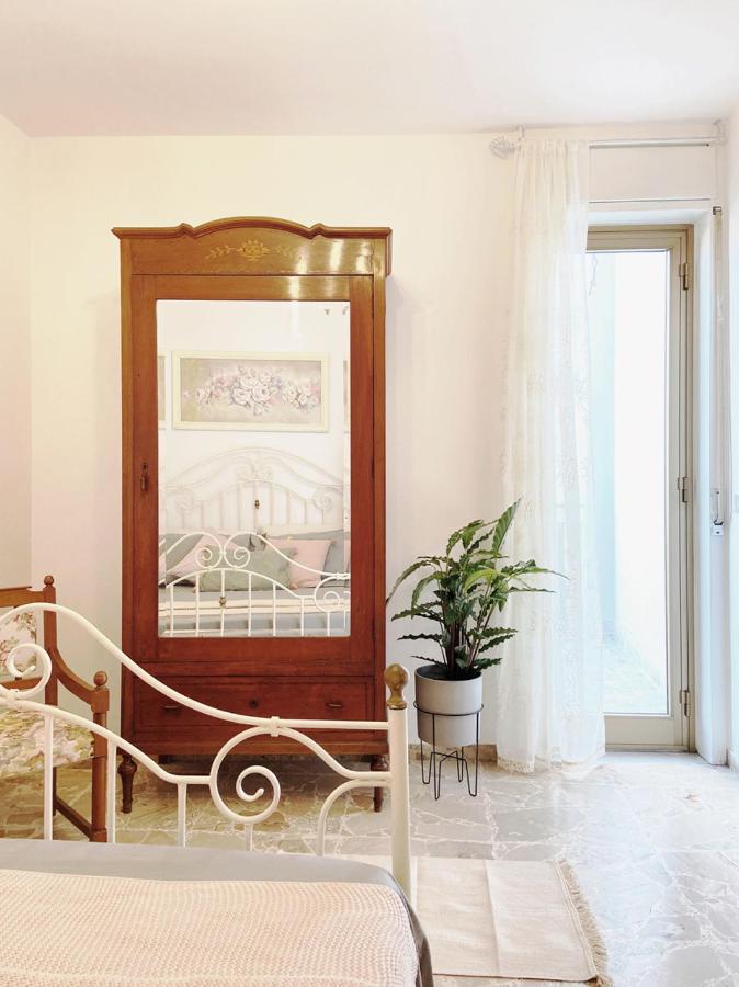 Casa Casti Apartment Misterbianco Bagian luar foto